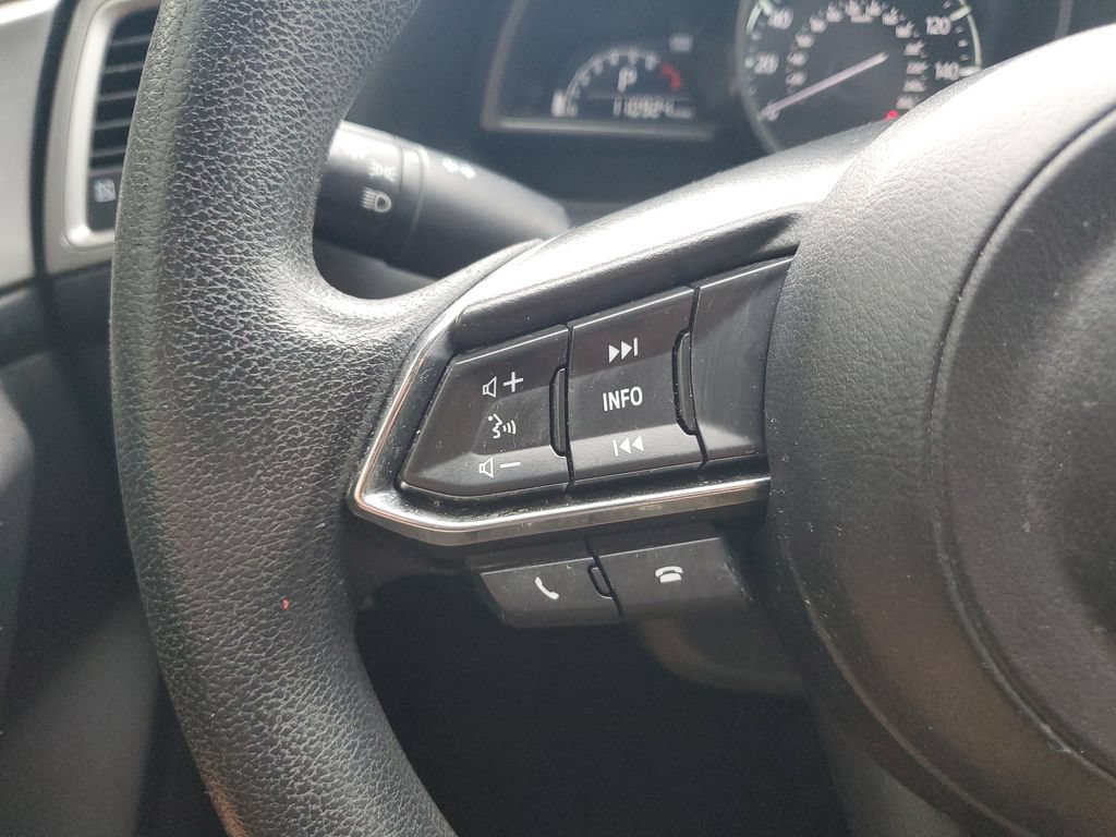 Used 2017 MAZDA MAZDA3 Sport FWD image 20