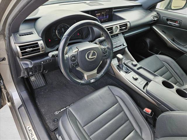 Used 2015 Lexus IS 250 w/ F-Sport Package RWD image 10