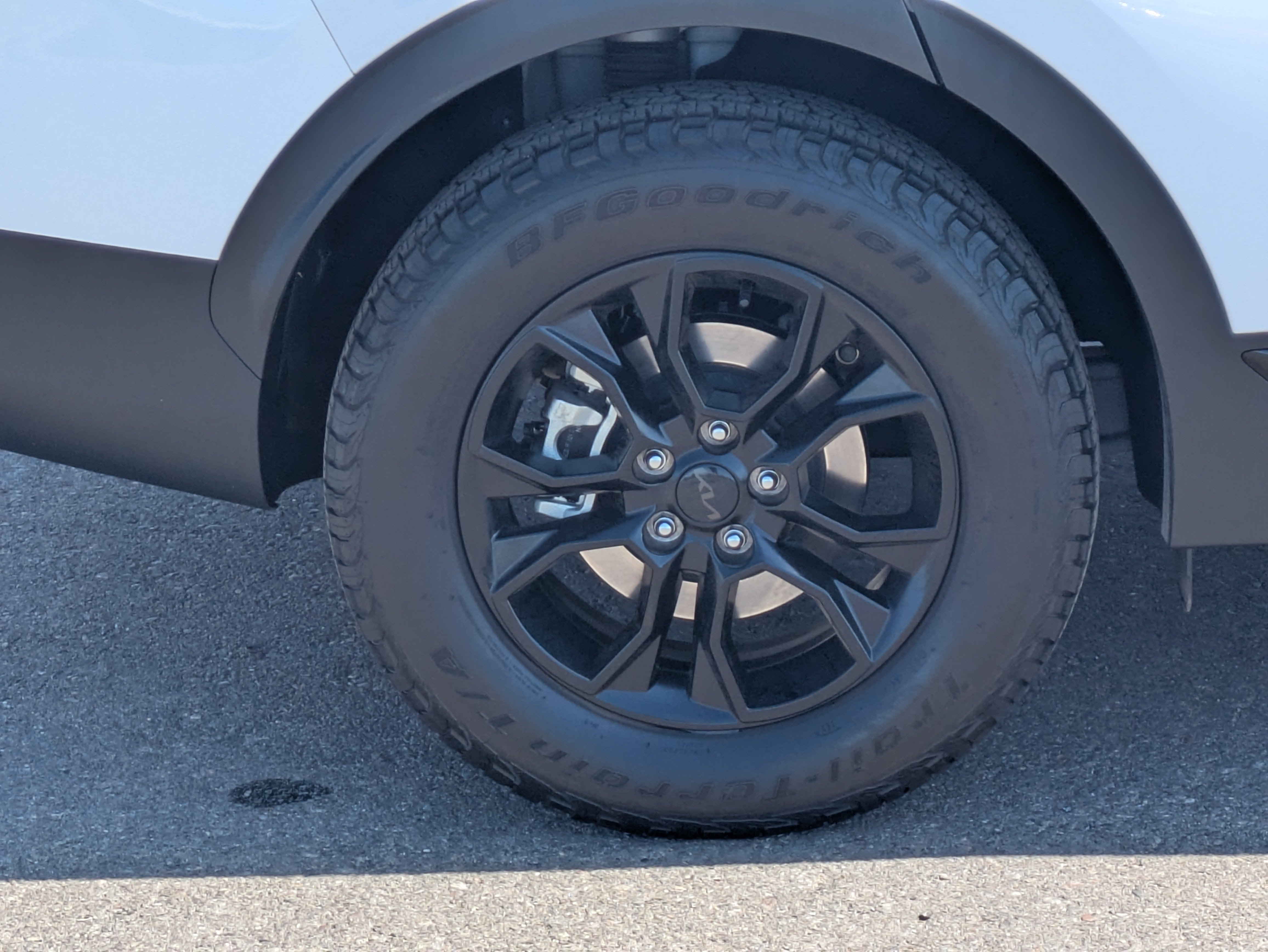 Certified 2025 Kia Sportage X-Pro AWD/4WD image 9