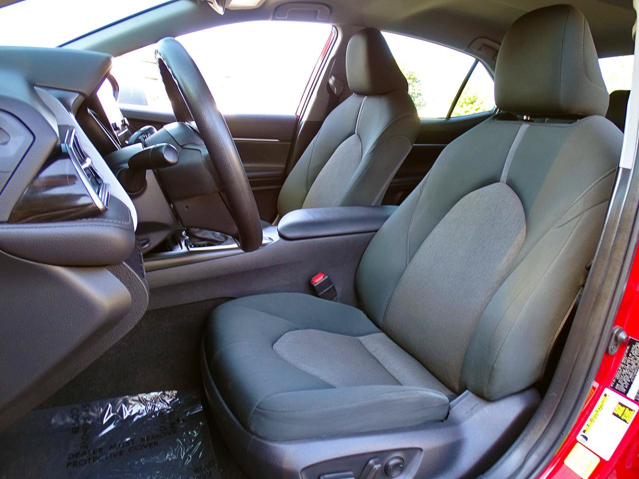 Used 2023 Toyota Camry LE FWD image 12