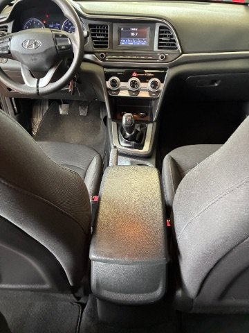 Used 2019 Hyundai Elantra SE w/ Cargo Package FWD image 28