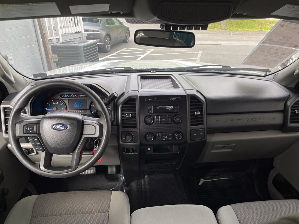 Used 2017 Ford F250 XL AWD/4WD image 10