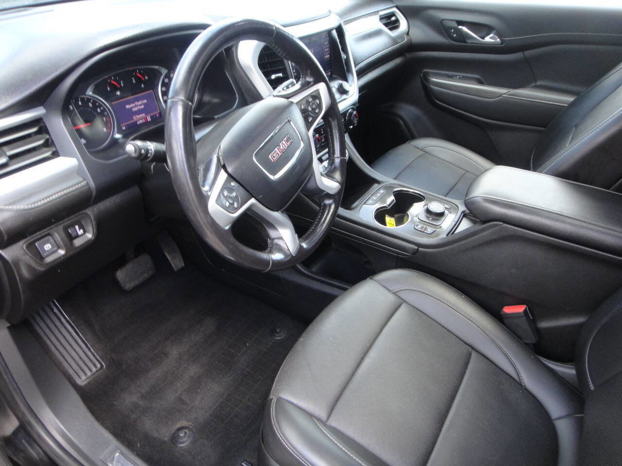 Used 2021 GMC Acadia SLT w/ Premium Package image 7