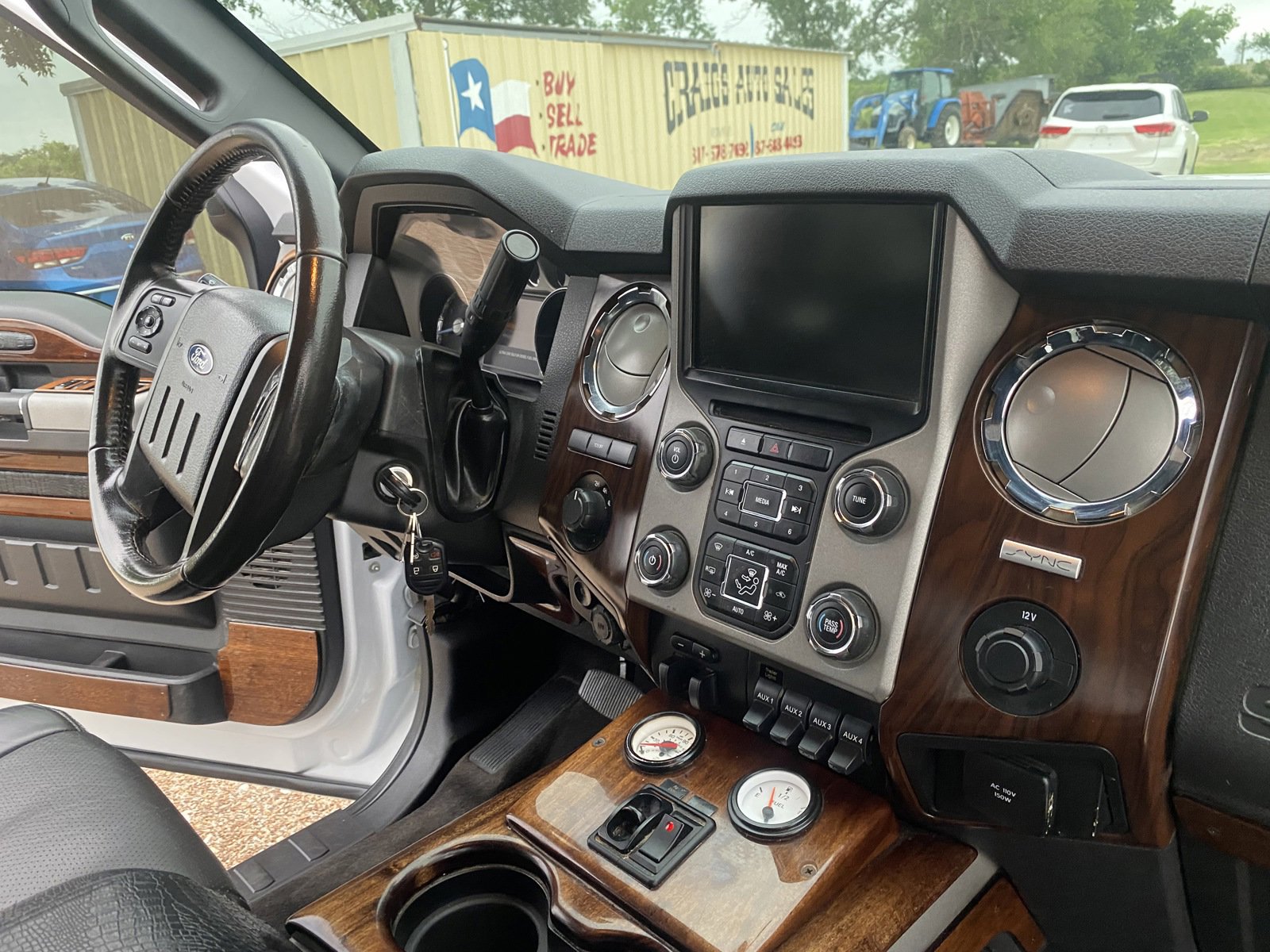 Used 2016 Ford F450 Lariat w/ Lariat Interior Package AWD/4WD image 15
