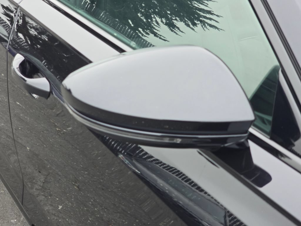 New 2026 Audi A8 L 3.0T AWD/4WD image 17