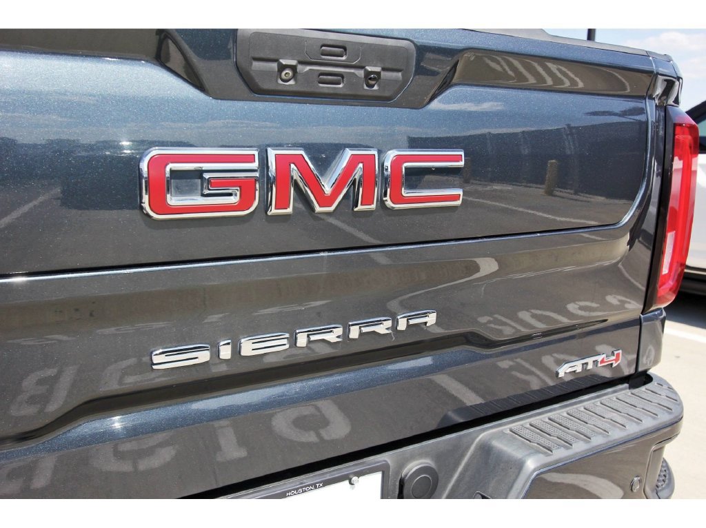 Used 2019 GMC Sierra 1500 AT4 w/ Off Road Performance Package AWD/4WD image 29