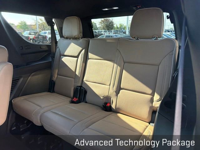 Used 2023 Chevrolet Tahoe Premier w/ Advanced Technology Package AWD/4WD image 28