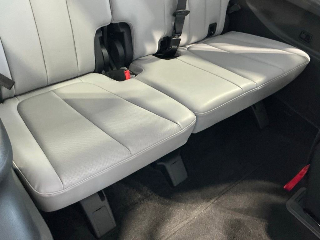 Used 2023 Hyundai Palisade SEL FWD image 30