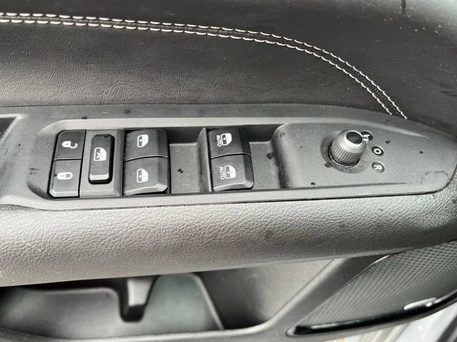 Used 2023 Jeep Compass High Altitude w/ Driver Assist Group I AWD/4WD image 23
