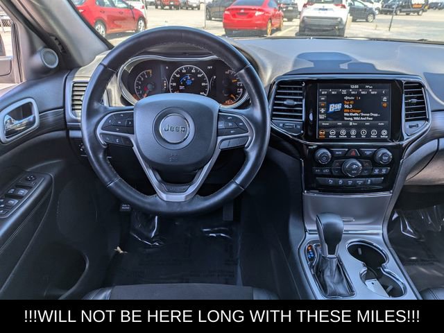 Used 2020 Jeep Grand Cherokee Altitude AWD/4WD image 25