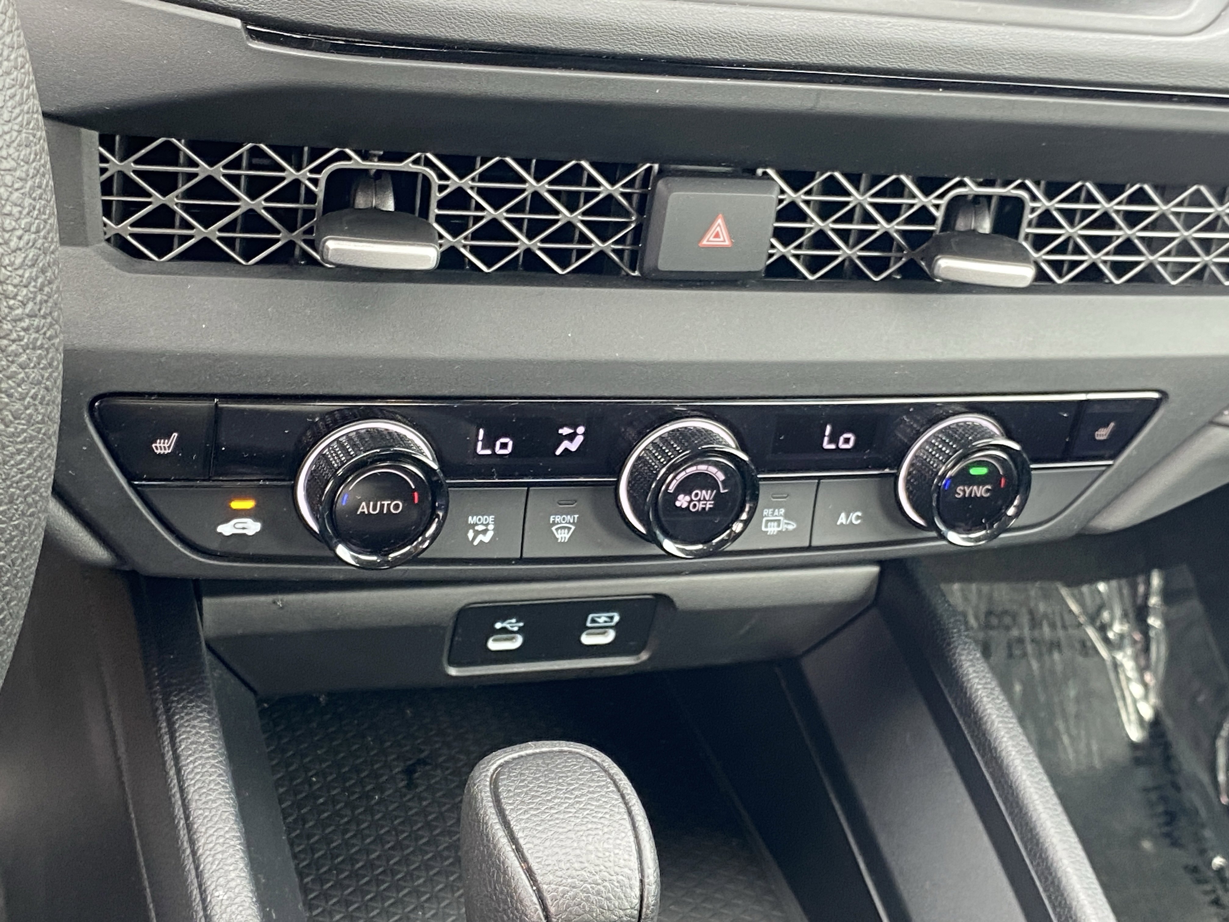 Certified 2025 Honda Accord SE image 22