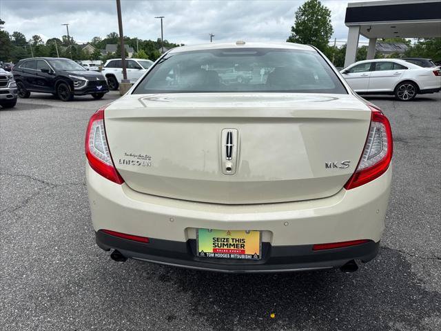 Used 2014 Lincoln MKS AWD w/ Equipment Group 201A image 5