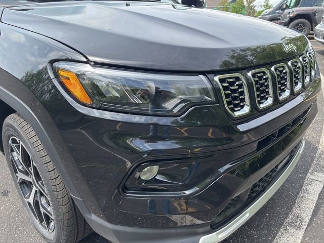 New 2025 Jeep Compass Limited image 14