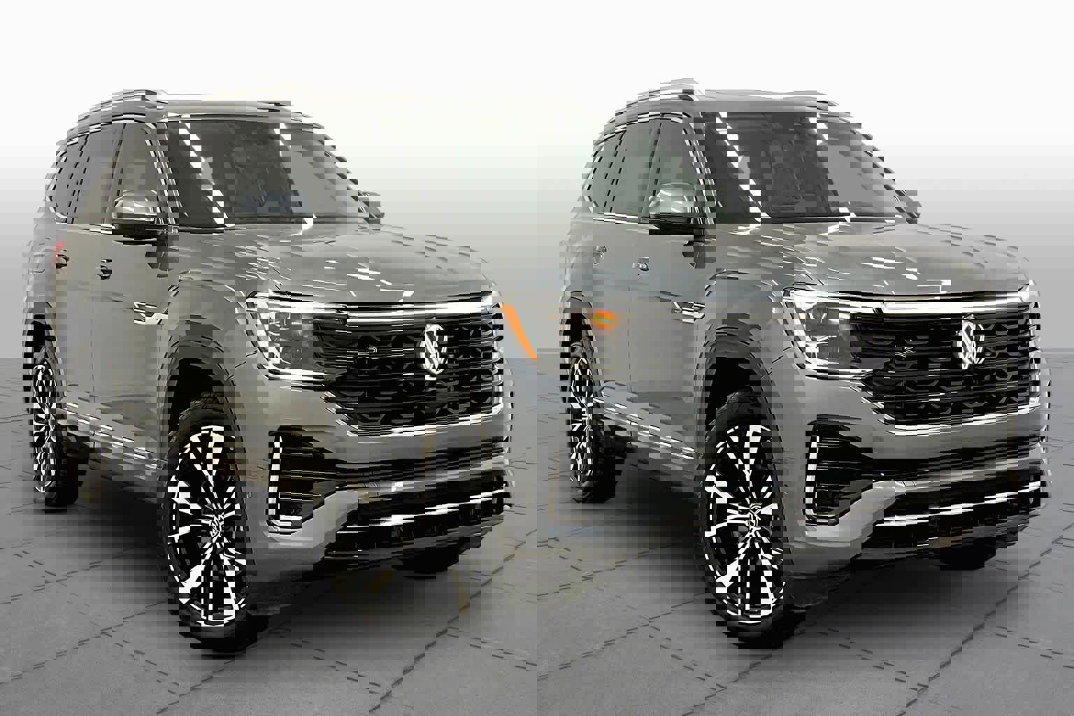 Used 2024 Volkswagen Atlas SEL Premium R-Line image 4