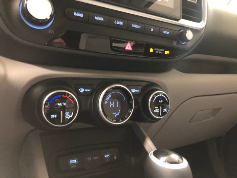 New 2026 Hyundai Venue SEL FWD image 27
