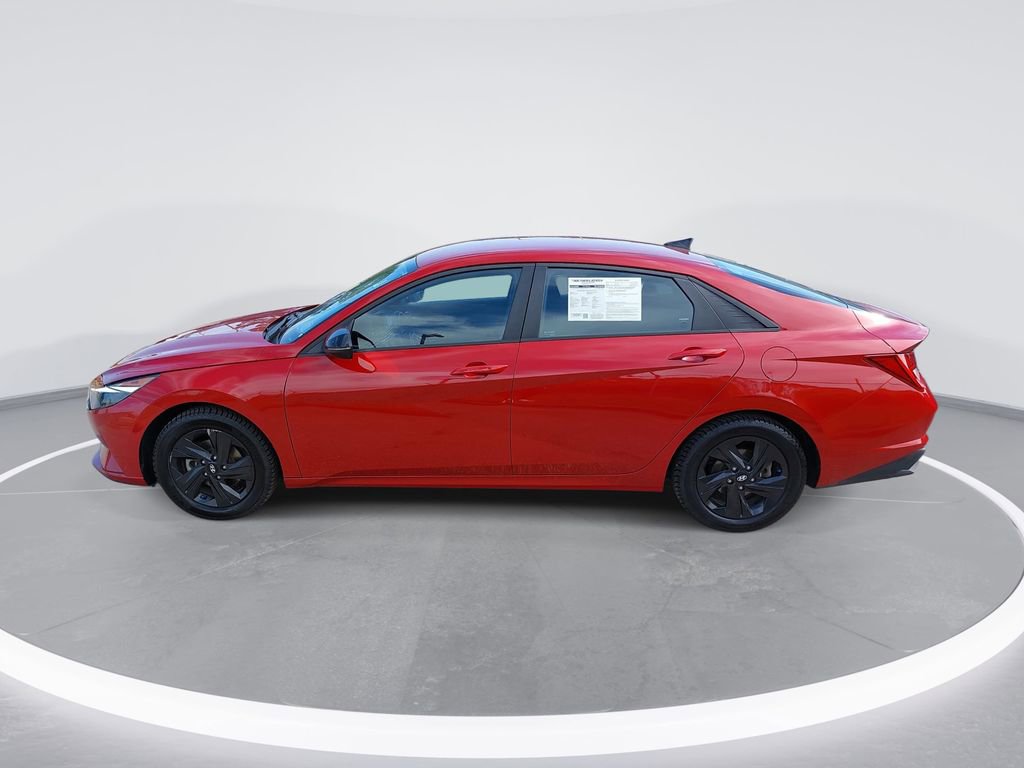 Used 2023 Hyundai Elantra Blue FWD image 8