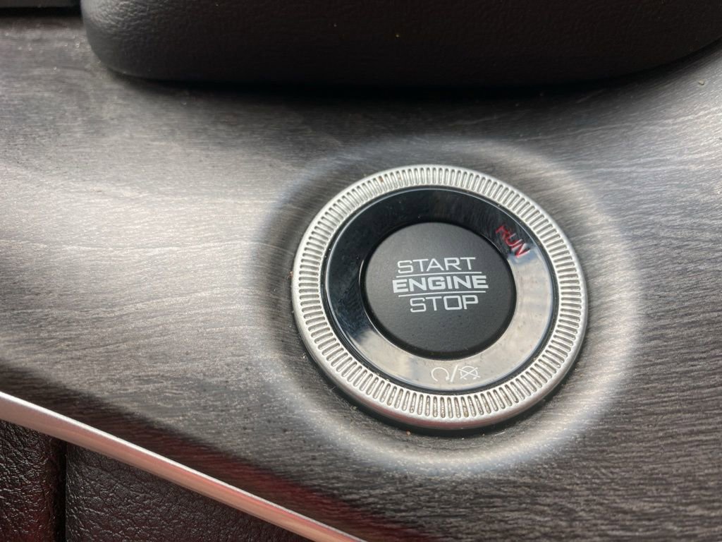 Used 2021 Jeep Grand Cherokee L Limited image 40