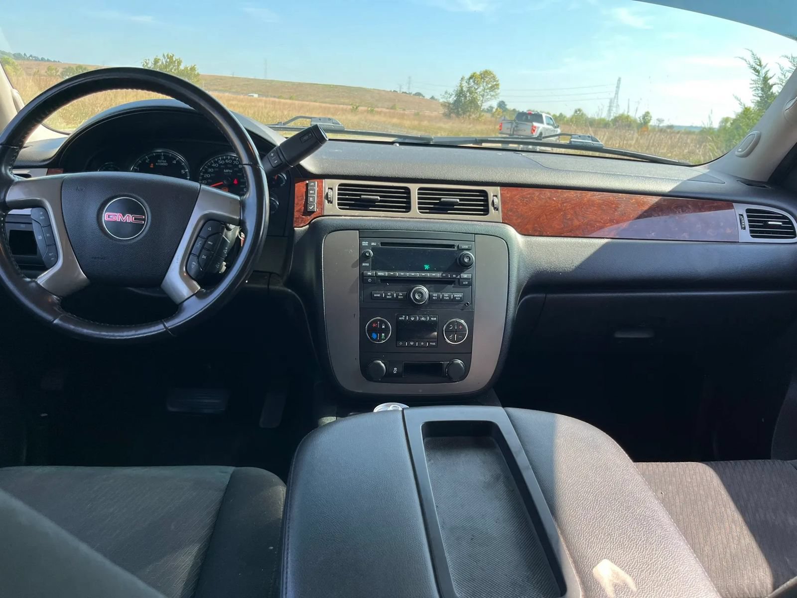 Used 2012 GMC Yukon SLE RWD image 14