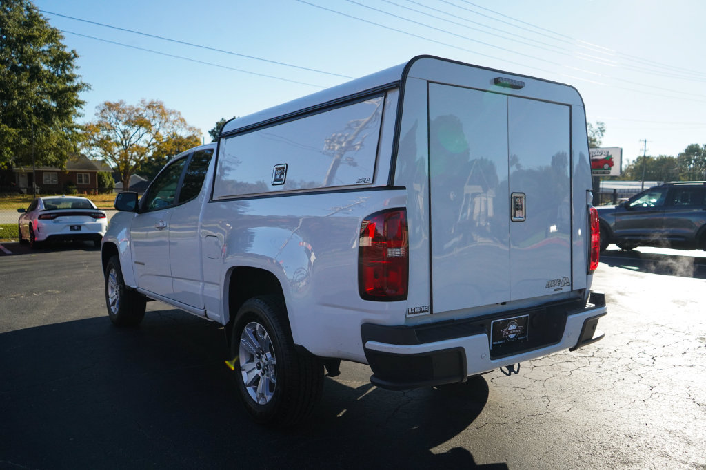 Used 2022 Chevrolet Colorado LT w/ Safety Package RWD image 3