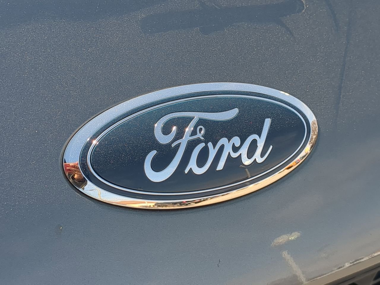 Used 2021 Ford Escape S image 32