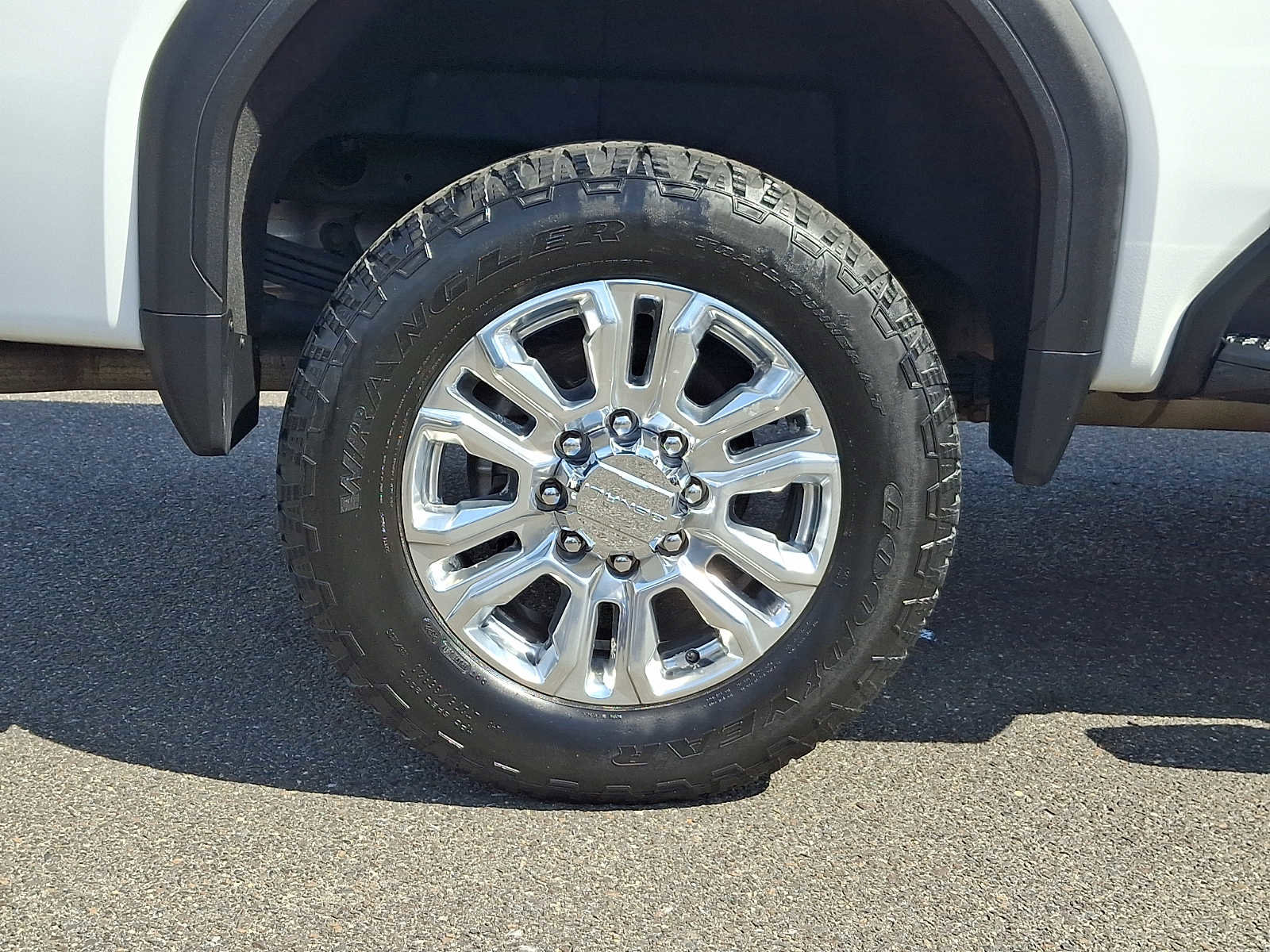 Used 2023 GMC Sierra 2500 Denali w/ Denali Ultimate Package image 8