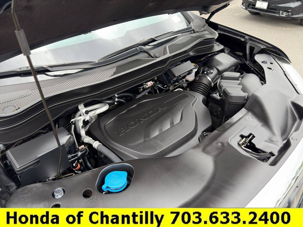 Certified 2024 Honda Passport EX-L image 32