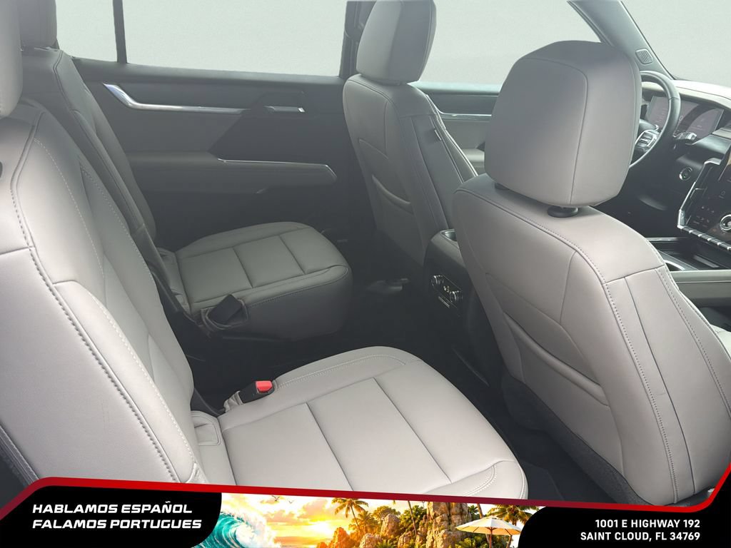 Certified 2026 GMC Acadia Elevation w/ Elevation Premium Package FWD image 31