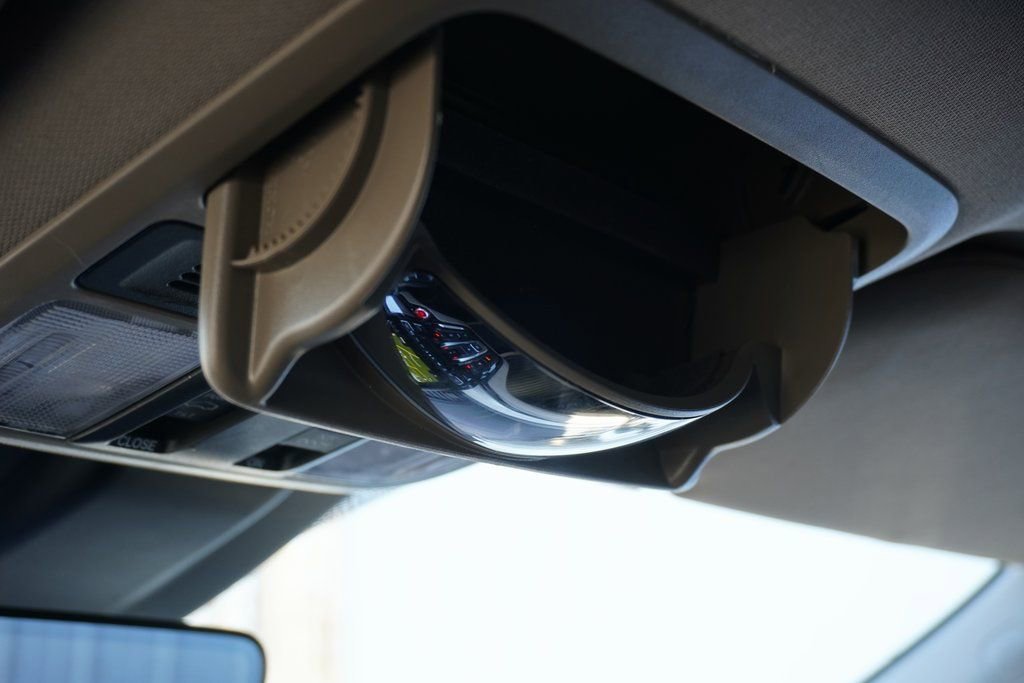 Used 2020 Honda Odyssey Elite image 29