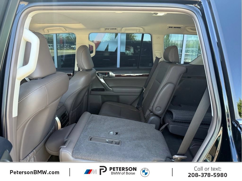 Used 2018 Lexus GX 460 Premium AWD/4WD image 17