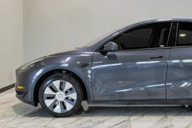 Used 2021 Tesla Model Y 2WD image 18
