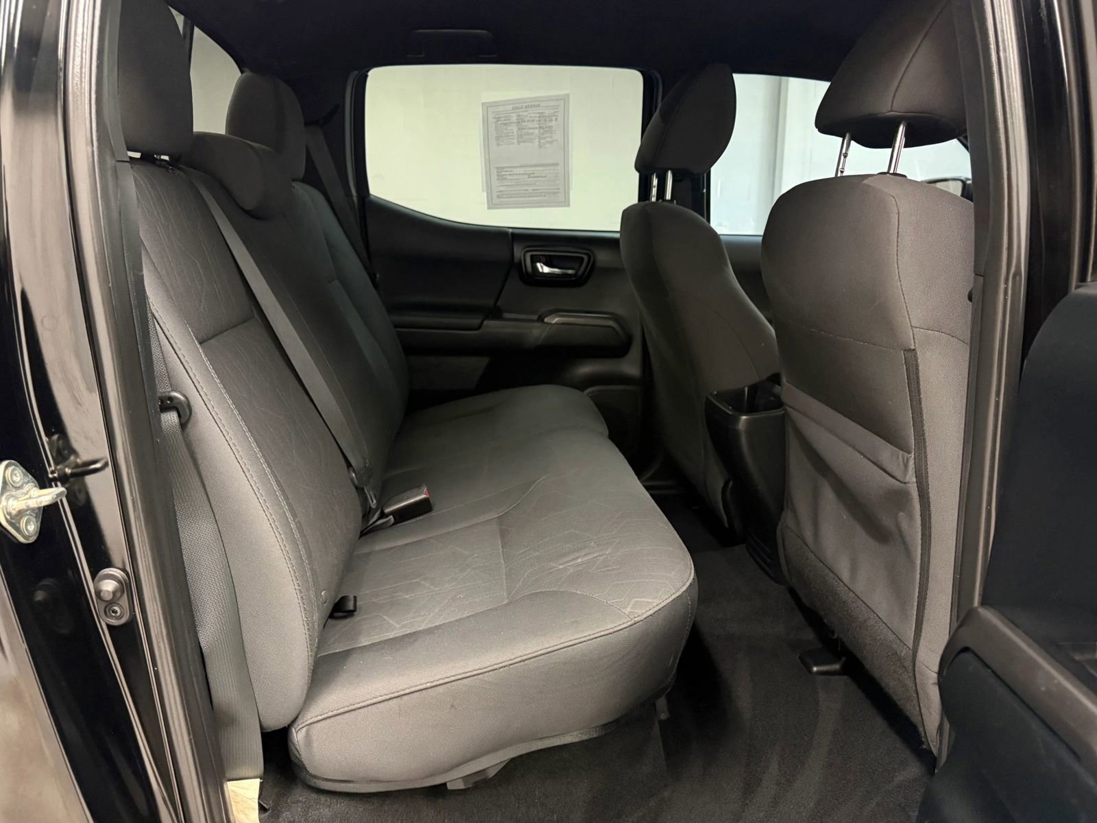 Used 2017 Toyota Tacoma TRD Sport image 19