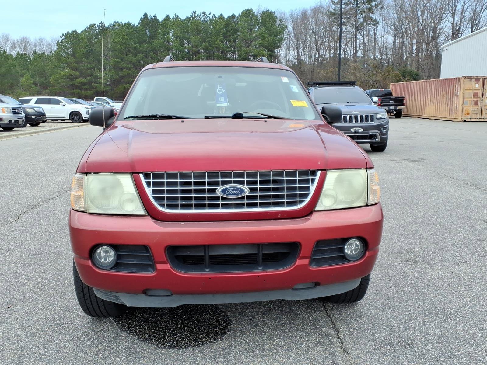 Used 2005 Ford Explorer XLT RWD image 2