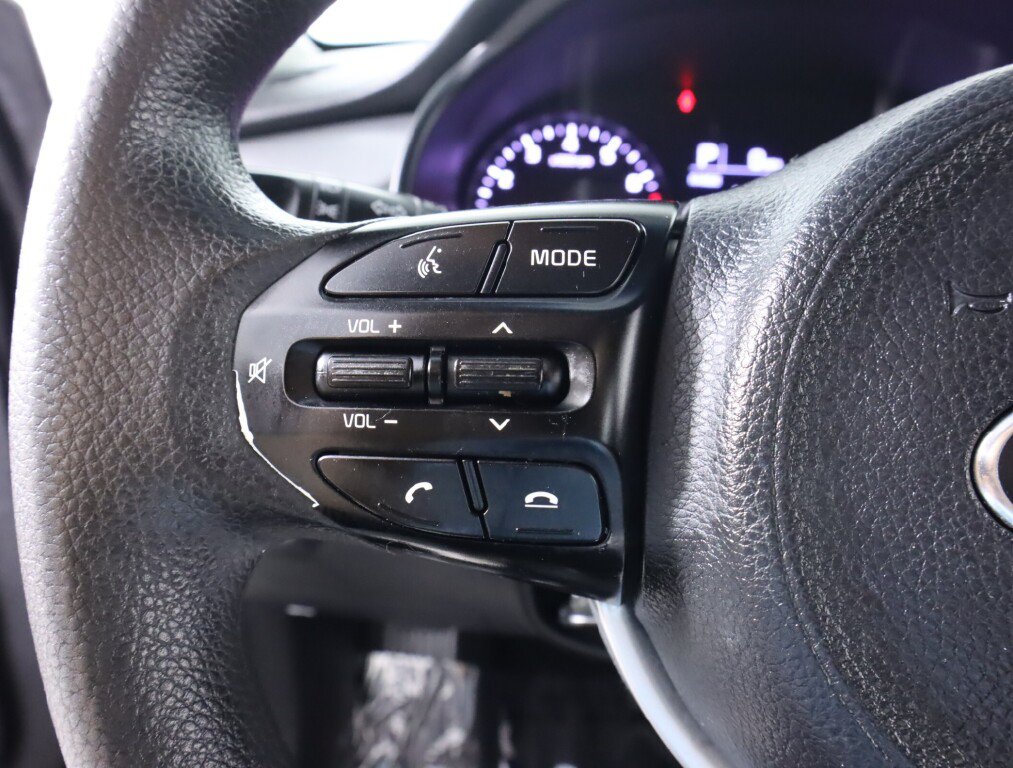 Used 2019 Kia Rio S FWD image 12