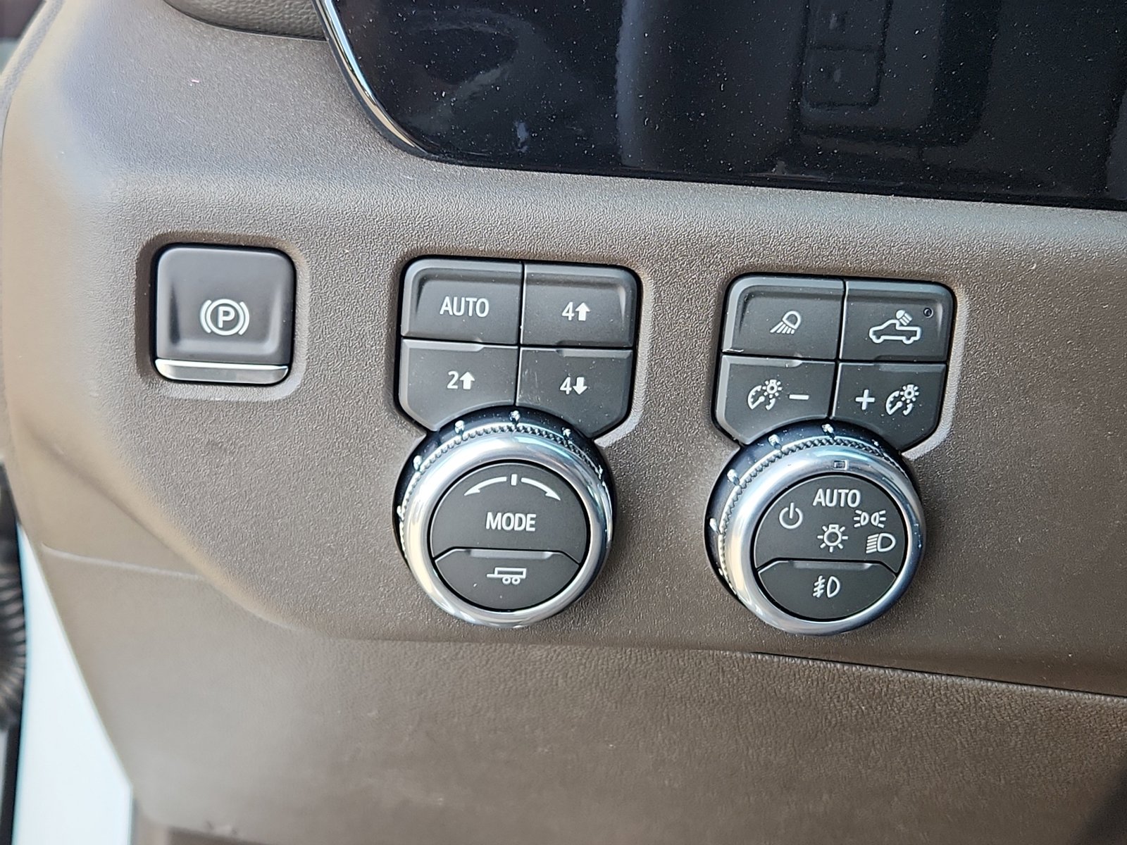 New 2026 GMC Sierra 1500 SLT w/ SLT Premium Plus Package image 18