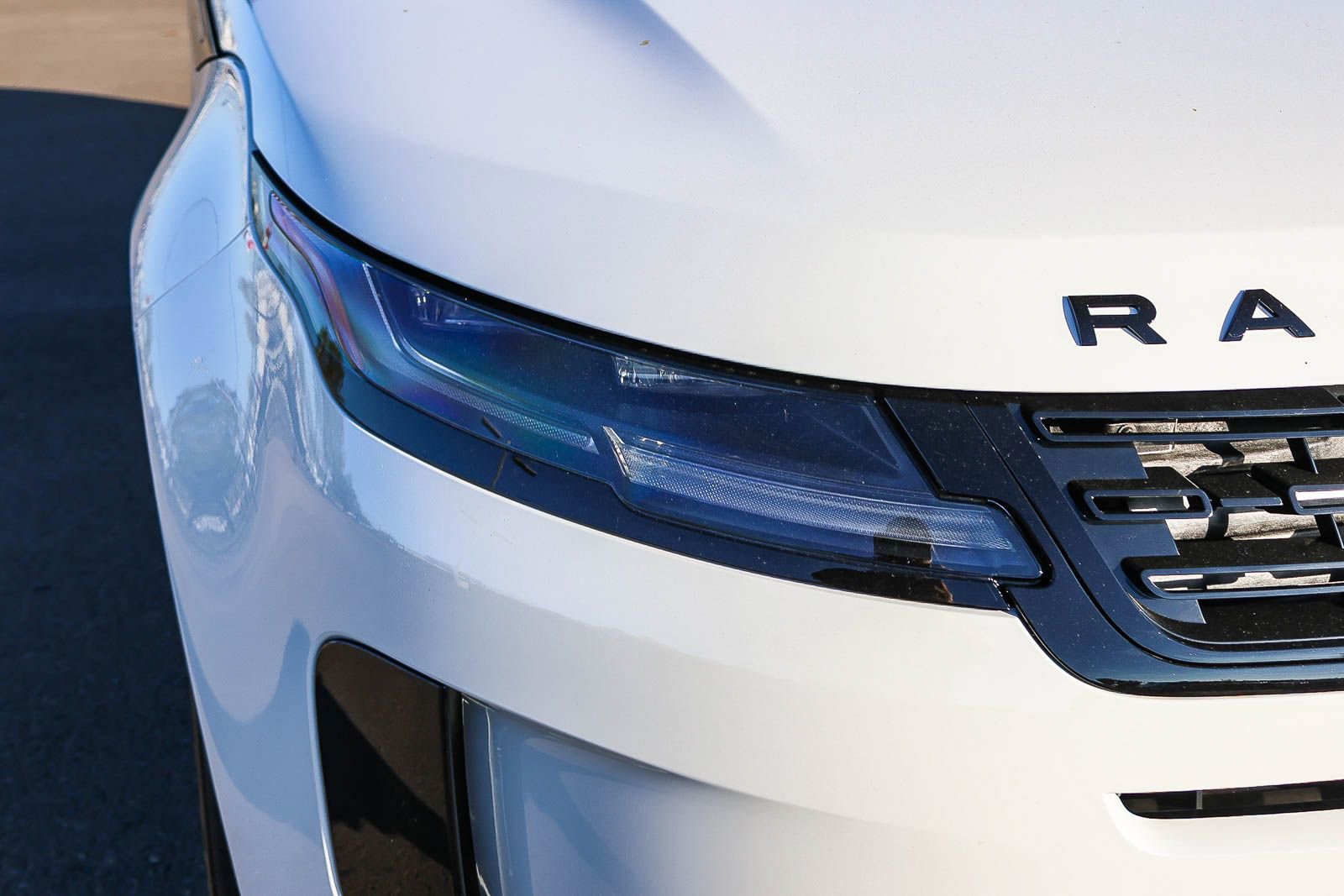 New 2026 Land Rover Range Rover Evoque S image 15