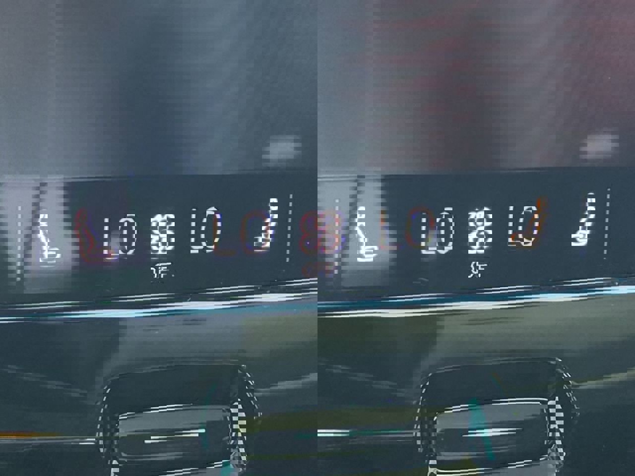 Used 2025 Volvo XC60 T8 Core w/ Protection Package Premier image 21