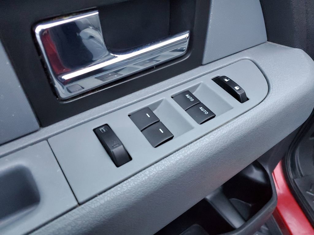 Used 2013 Ford F150 XLT w/ Luxury Equipment Group image 21