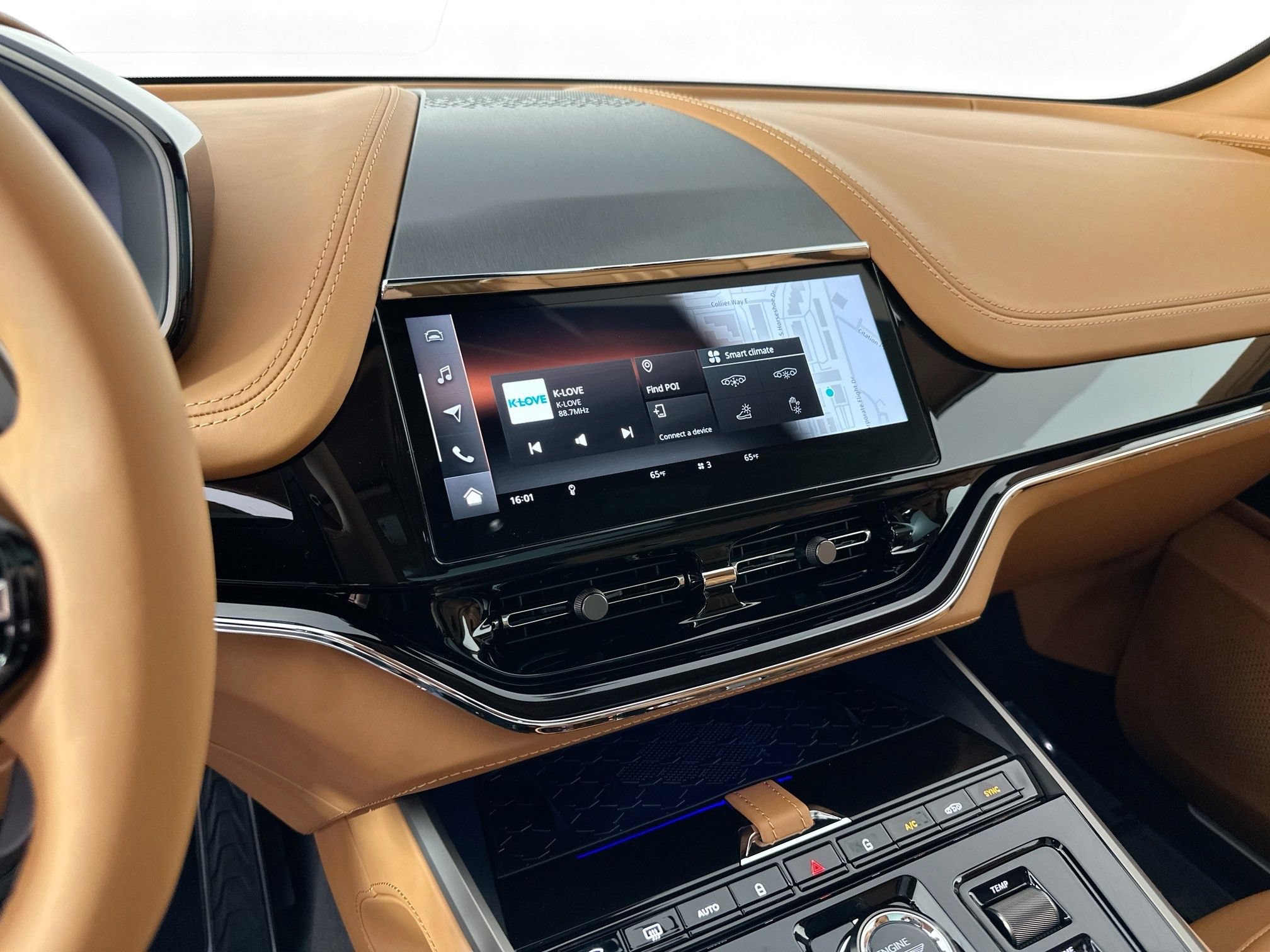 New 2026 Aston Martin DBX 707 AWD/4WD image 12