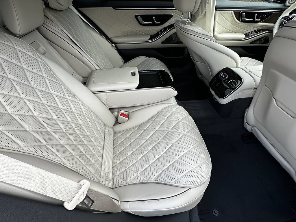 New 2027 Mercedes-Benz S 580 4MATIC Sedan image 17