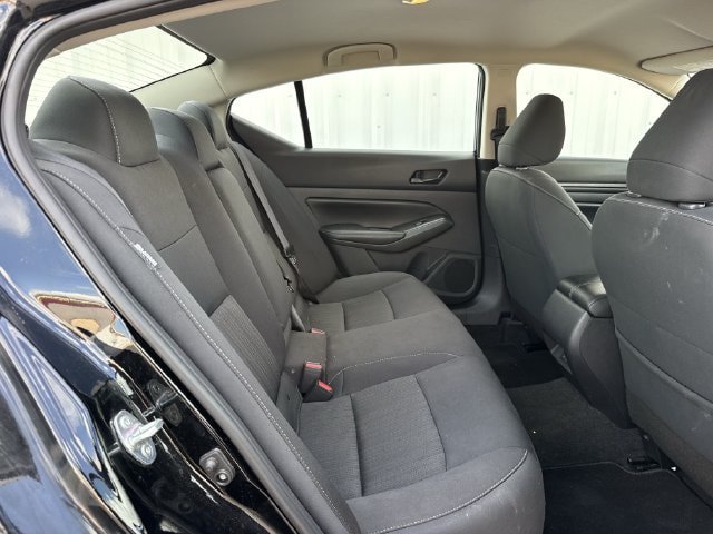Used 2025 Nissan Altima 2.5 SV AWD/4WD image 30
