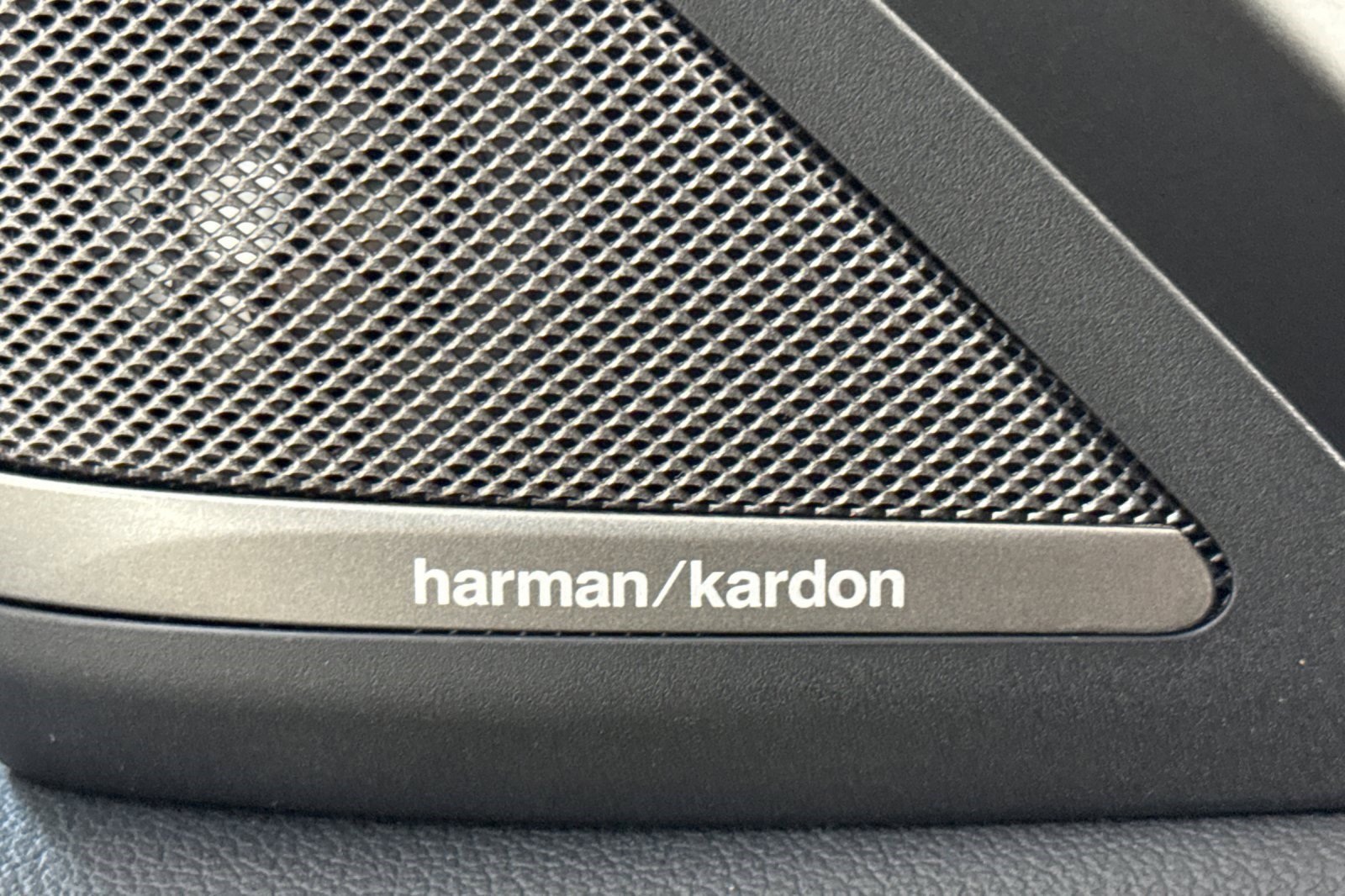 Certified 2023 BMW 530i w/ Premium Package image 23