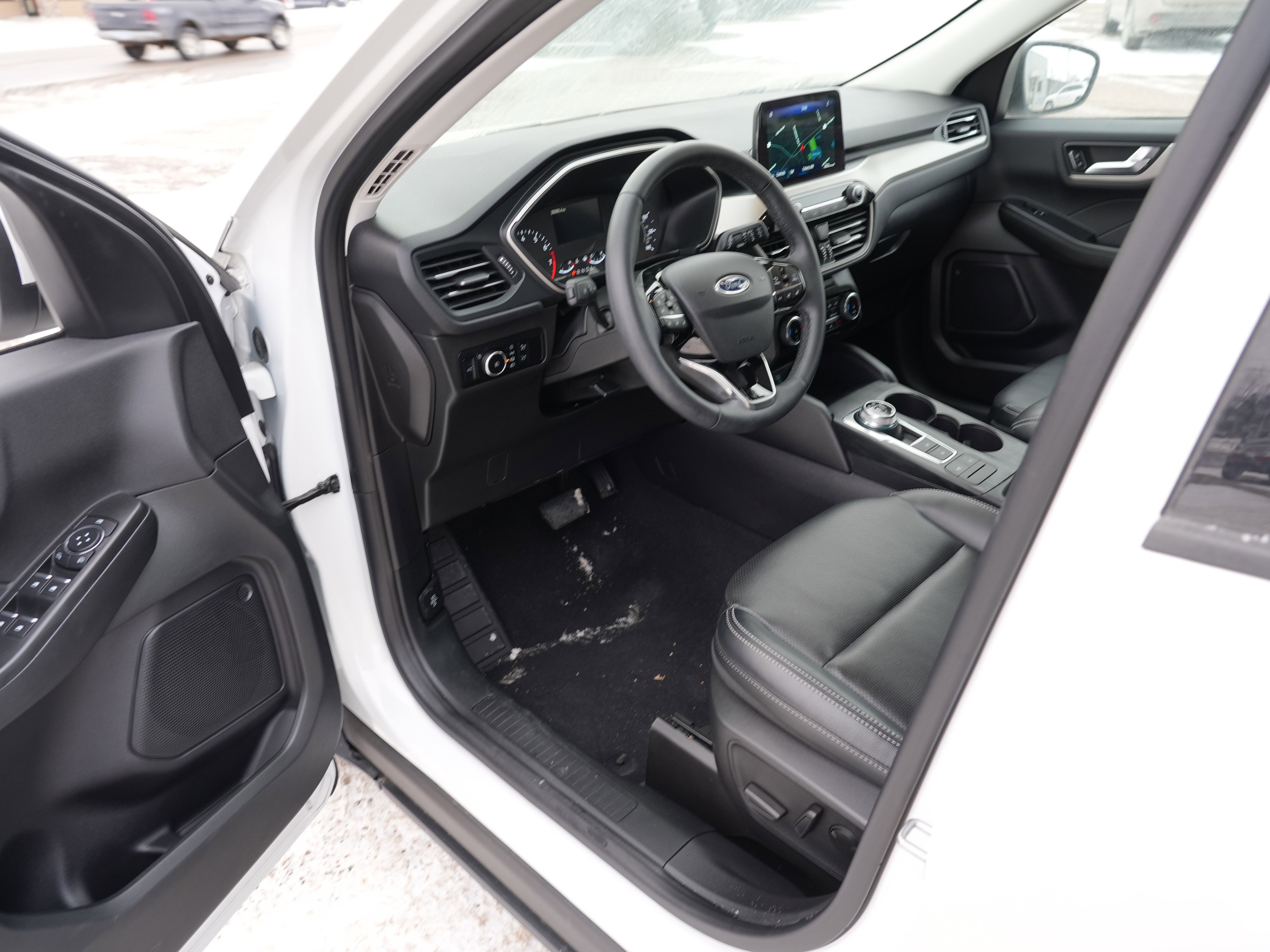 Used 2022 Ford Escape SEL image 13