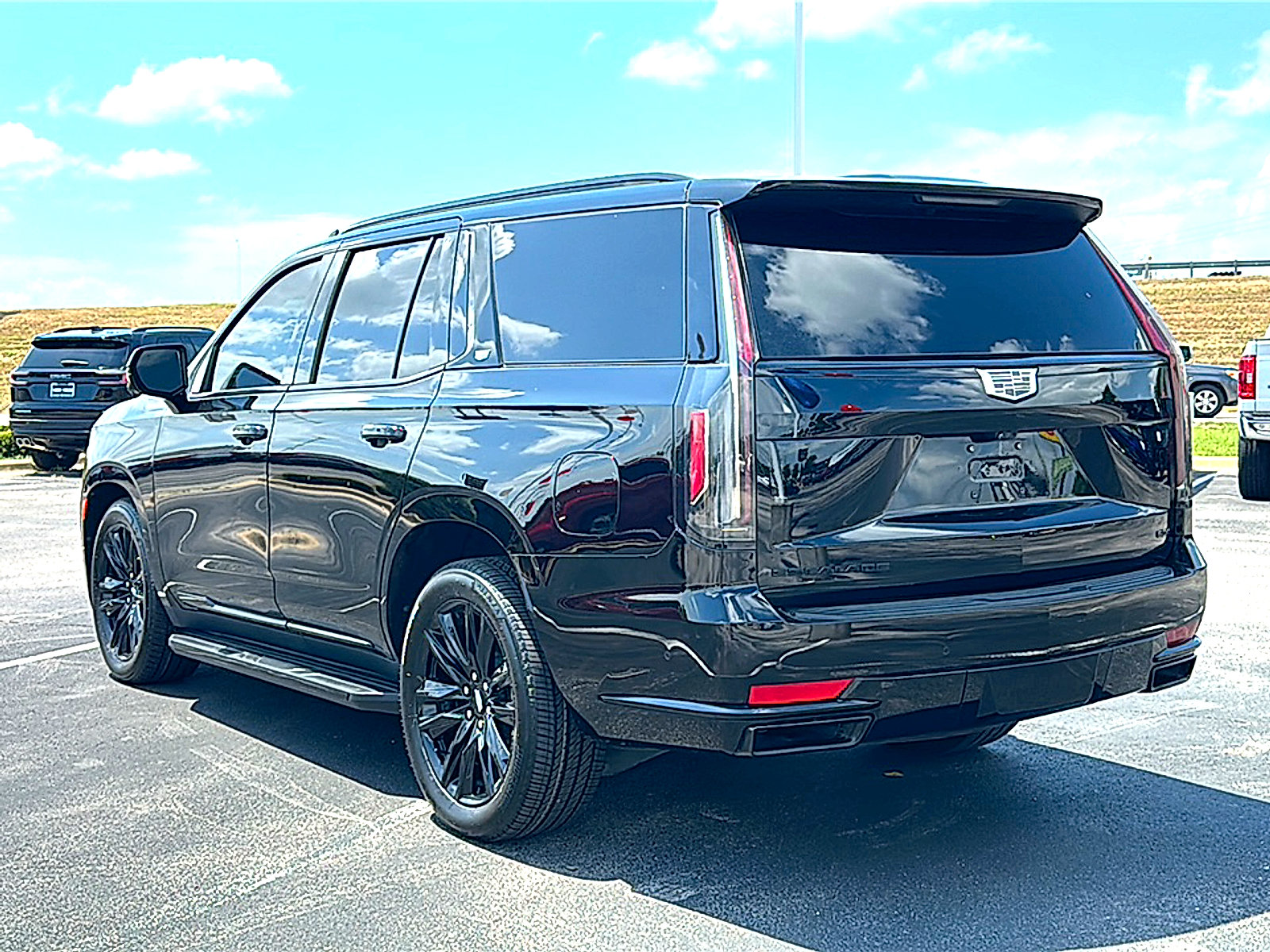 Used 2023 Cadillac Escalade Sport w/ Touring Package RWD image 6