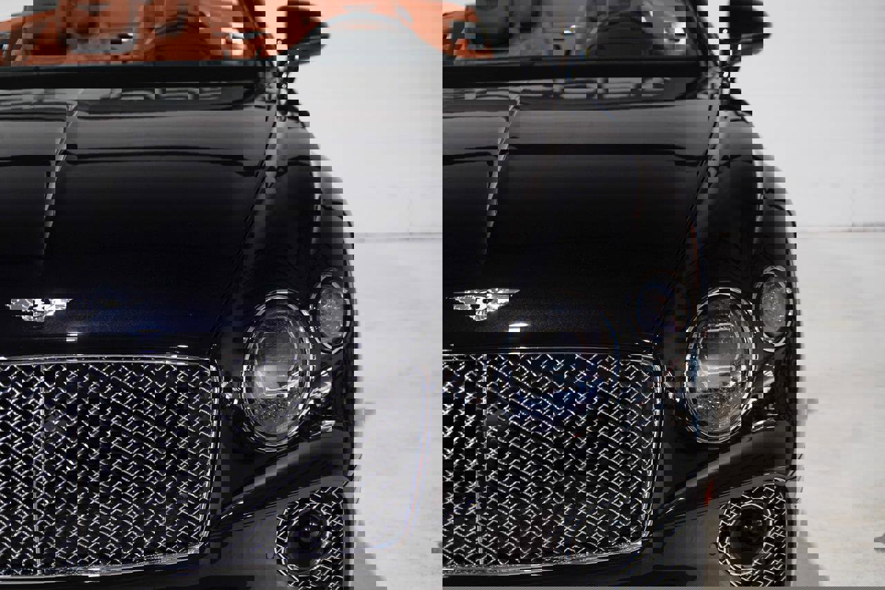 Used 2022 Bentley Continental GT image 27