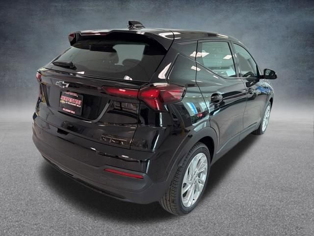 New 2027 Chevrolet Bolt LT w/ Comfort Package FWD image 7