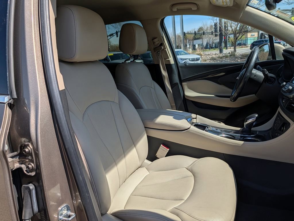 Used 2016 Buick Envision Premium image 18