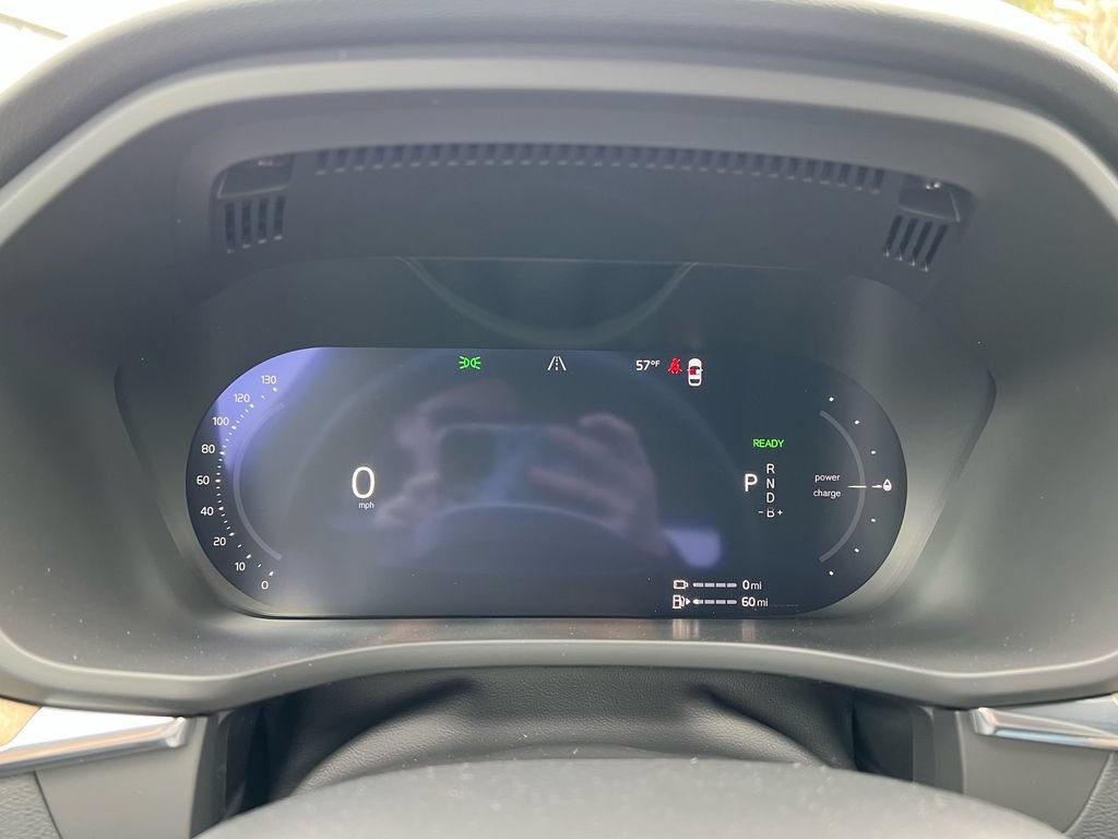 New 2026 Volvo XC60 T8 Plus w/ Protection Package Premier AWD/4WD image 14