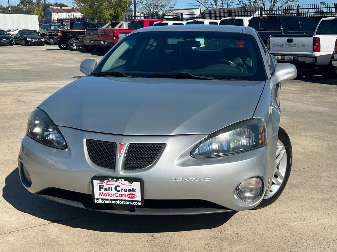 Used 2005 Pontiac Grand Prix GTP w/ Leather Trim Package image 12