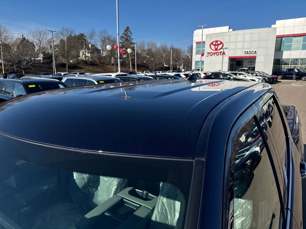 New 2026 Toyota Tundra Limited image 18