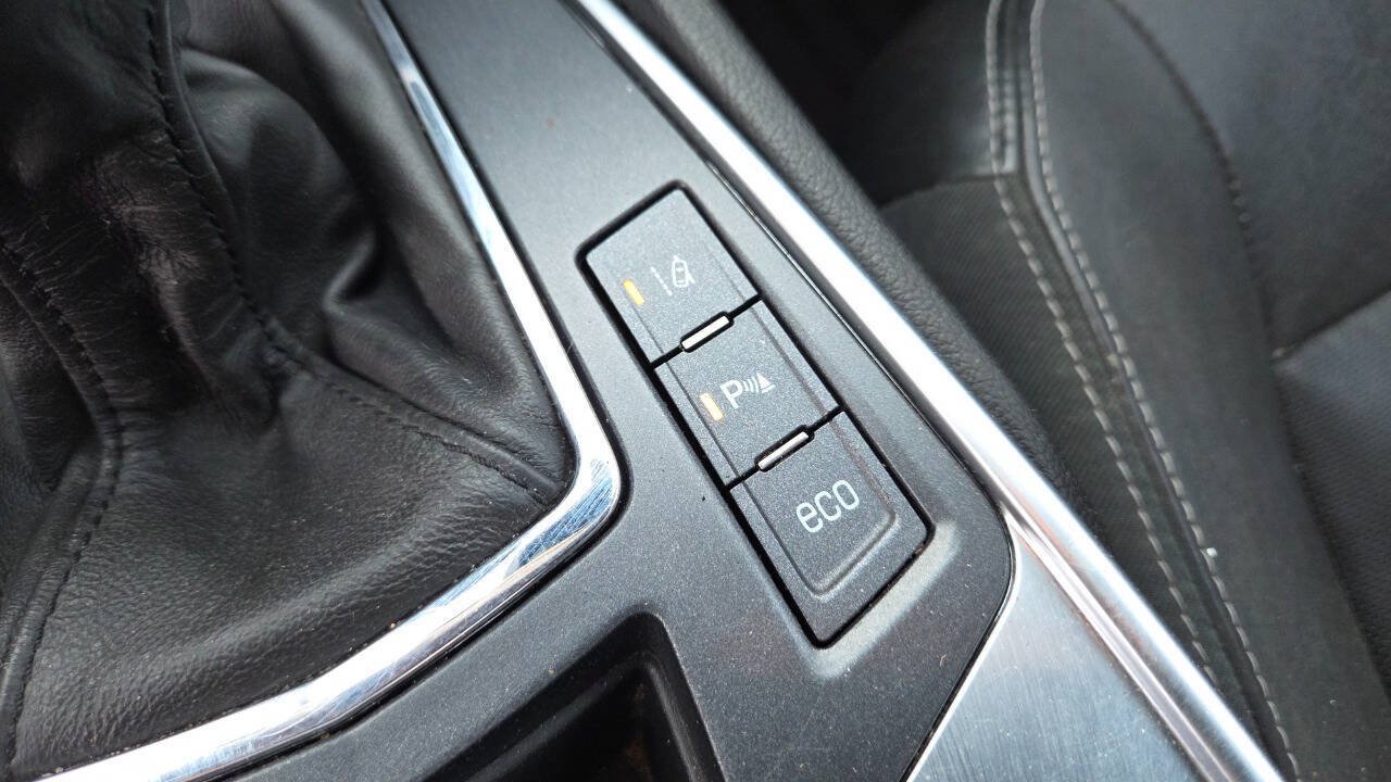 Used 2015 Cadillac SRX Performance w/ Driver Awareness Package AWD/4WD image 47